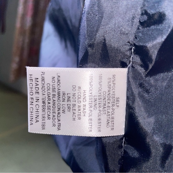 LISTICLE Velour Full Zip Ruched Sleeve
Bomber Jacket Sz Lg - Picture 9 of 9